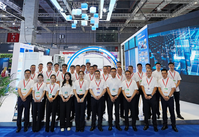 新風(fēng)光閃耀上海光伏展，創(chuàng)新技術(shù)引領(lǐng)光儲未來